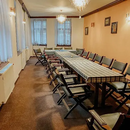 Inn Vinarna Vikarka
